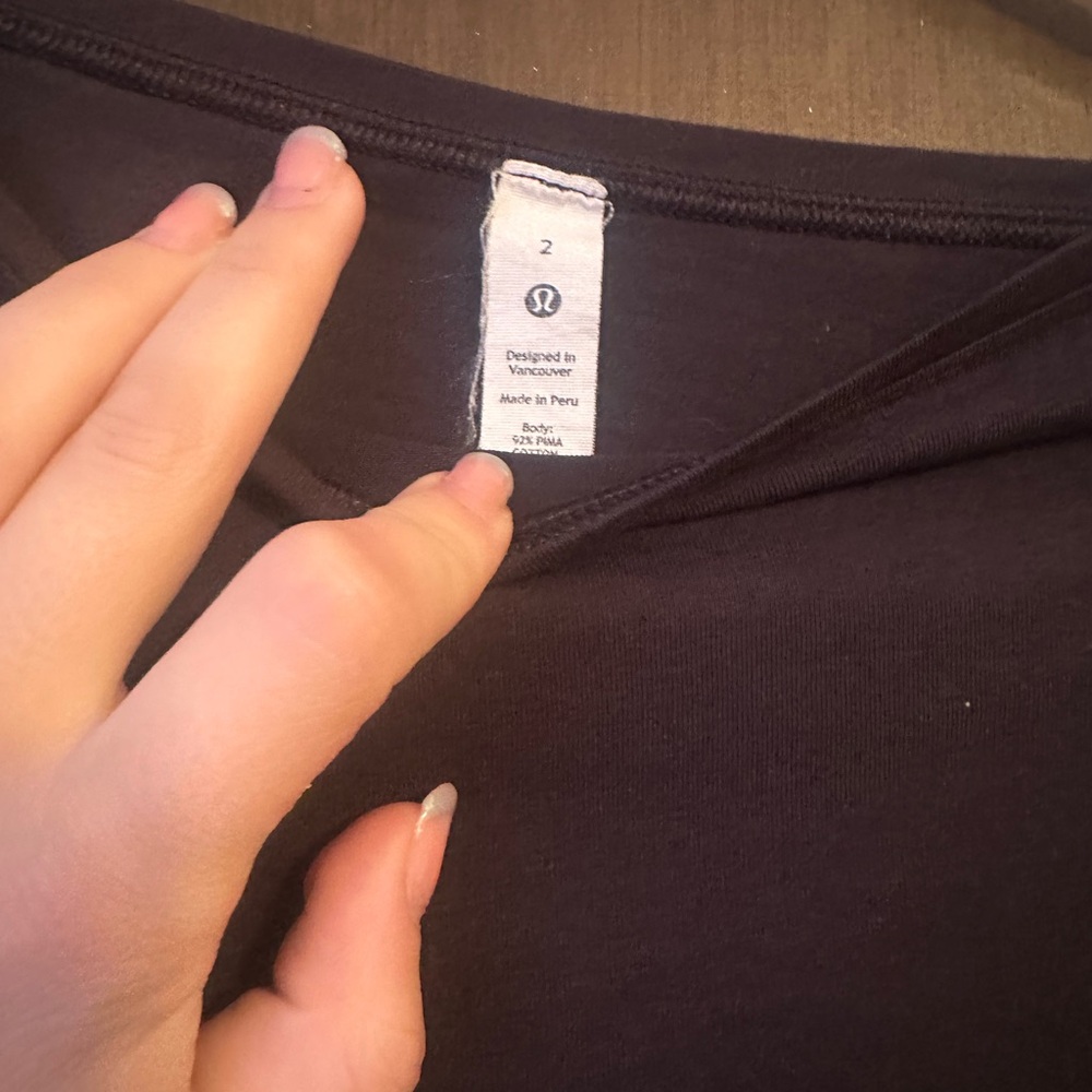 Lululemon black, long sleeve lightweight top size 2